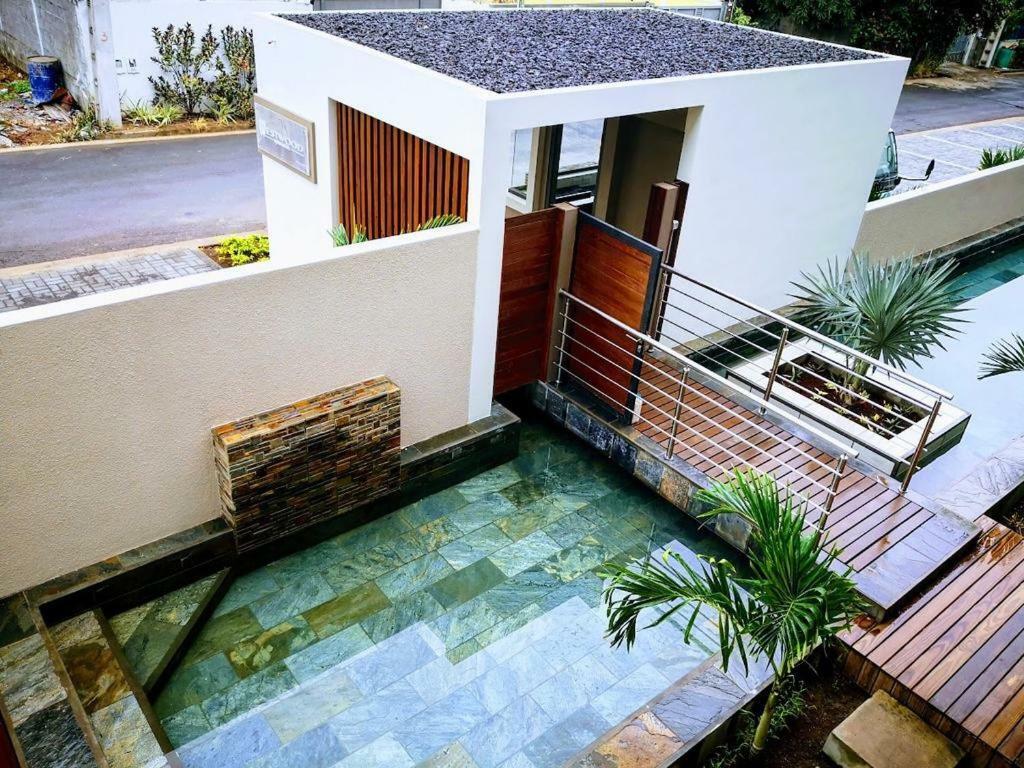 2 Bedroom Flat 15 Mins Walk From Flic En Flac Beach Luaran gambar