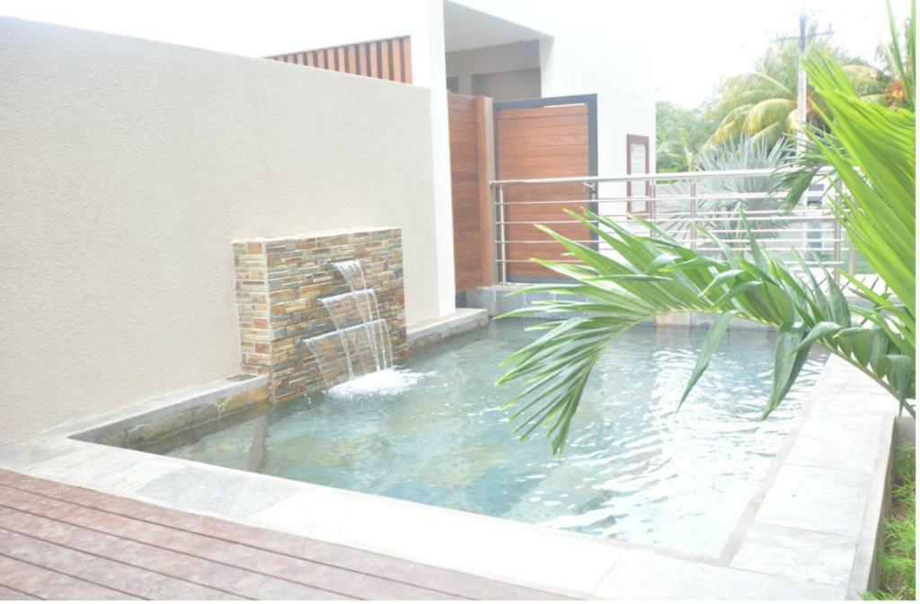 2 Bedroom Flat 15 Mins Walk From Flic En Flac Beach Luaran gambar